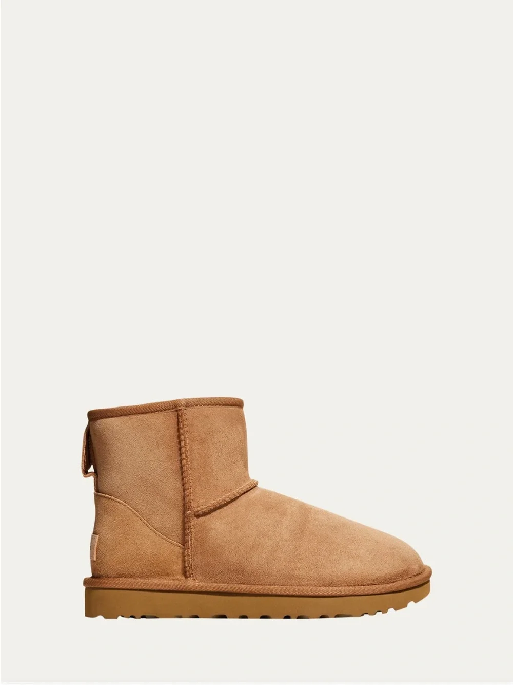 UGG Chestnut Classic Mini II Boot Sz US 8 $170